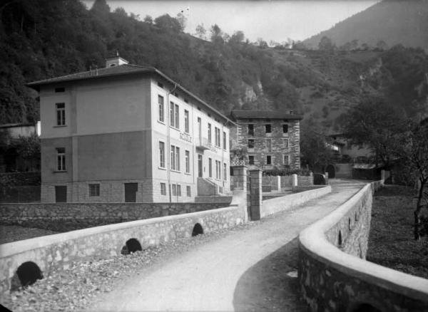 prestine_1959_scuolacomunale_1.jpg